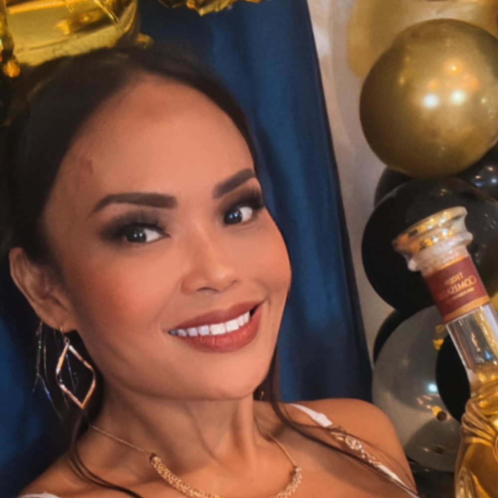 Meet your Posher, Jacqueline
